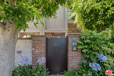 13044 Mindanao Way #5, Marina del Rey, CA 90292 - Photo 1