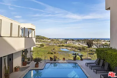 23901 Civic Center Way #372, Malibu, CA 90265 - Photo 1