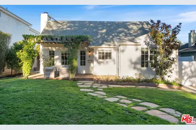 1023 Centinela Ave, Santa Monica, CA 90403 - Photo 1