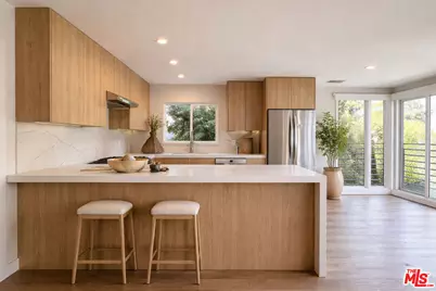 1427 N Vista St #1, Los Angeles, CA 90046 - Photo 1