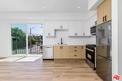 11241 W Morrison St #6, North Hollywood, CA 91601 - Photo 1