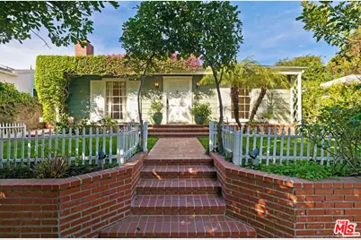 11339 Albata St, Los Angeles, CA 90049 - Photo 1