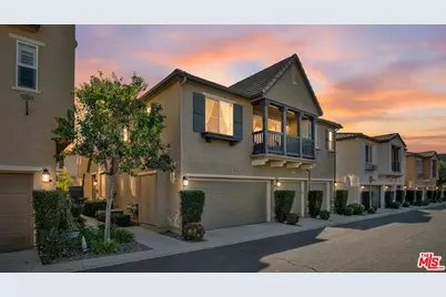 28452 Santa Rosa Ln, Santa Clarita, CA 91350 - Photo 1