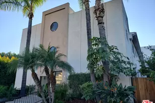 1833 N Edgemont St, Los Angeles, CA 90027 - Photo 1