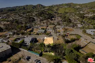 844 Las Lomas Ave, Pacific Palisades, CA 90272 - Photo 1