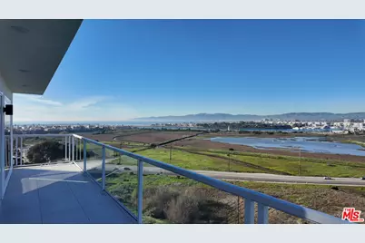 8124 NW Billowvista Dr, Playa del Rey, CA 90293 - Photo 1