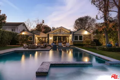 5938 Jumilla Ave, Woodland Hills, CA 91367 - Photo 1