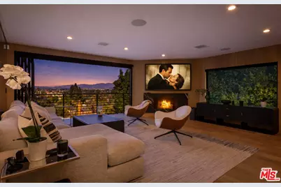 3914 Fredonia Dr, Los Angeles, CA 90068 - Photo 1