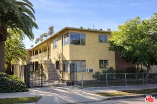 4730 Franklin Ave, Los Angeles, CA 90027 - Photo 1