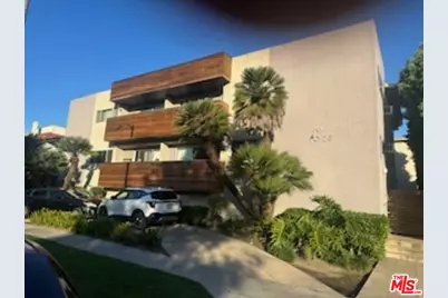 1028 S Bedford St #6, Los Angeles, CA 90035 - Photo 1