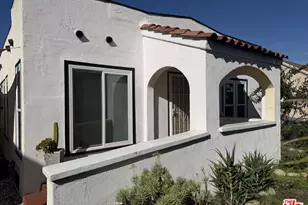 2215 S Sycamore Ave, Los Angeles, CA 90016 - Photo 1