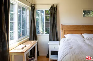 14135 Hatteras St, Sherman Oaks, CA 91401 - Photo 1