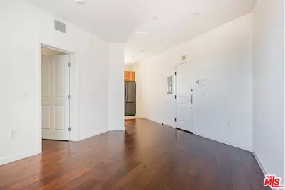 5531 La Mirada Ave #403, Los Angeles, CA 90038 - Photo 1