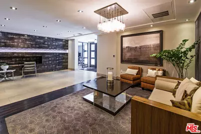 432 N Oakhurst Dr #306, Beverly Hills, CA 90210 - Photo 1