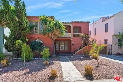 6086 Saturn St, Los Angeles, CA 90035 - Photo 1
