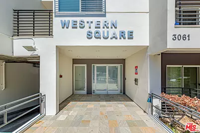 3061 W 12th Pl #204, Los Angeles, CA 90006 - Photo 1