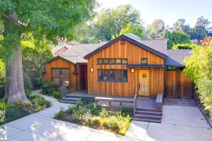 14903 Valley Vista Blvd, Sherman Oaks, CA 91403 - Photo 1