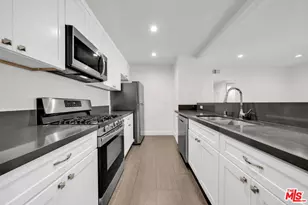 7453 Haskell Ave, Van Nuys, CA 91406 - Photo 1