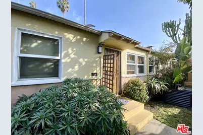 604 Venezia Ave #2, Venice, CA 90291 - Photo 1