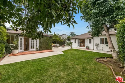 3345 Virginia Ave, Santa Monica, CA 90404 - Photo 1