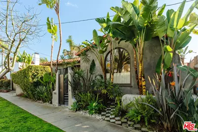 5990 Saturn St, Los Angeles, CA 90035 - Photo 1