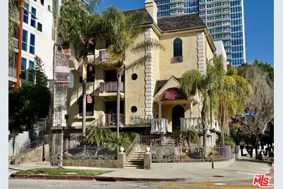 698 S Berendo St #103, Los Angeles, CA 90005 - Photo 1