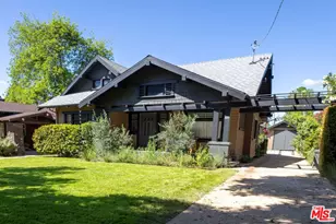 889 N Chester Ave, Pasadena, CA 91104 - Photo 1