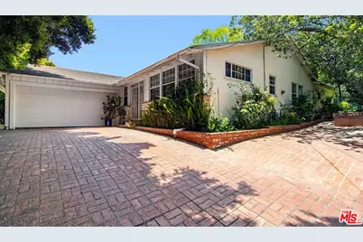 2363 Coldwater Canyon Dr, Beverly Hills, CA 90210 - Photo 1