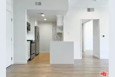 301 S Swall Dr #303, Los Angeles, CA 90048 - Photo 1