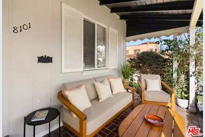 8101 S Mariposa Ave, Los Angeles, CA 90044 - Photo 1