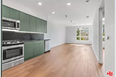 10601 Washington Blvd #503, Culver City, CA 90232 - Photo 1