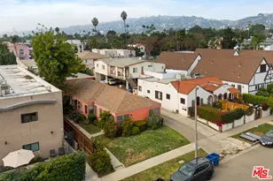 833 N Poinsettia Pl, Los Angeles, CA 90046 - Photo 1