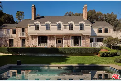 1141 Maroney Ln, Pacific Palisades, CA 90272 - Photo 1