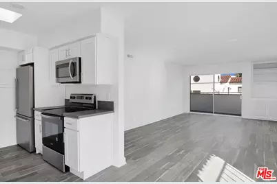 1610 S Beverly Glen Blvd #7, Los Angeles, CA 90024 - Photo 1