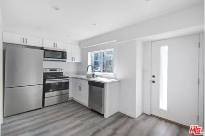 1610 S Beverly Glen Blvd #9, Los Angeles, CA 90024 - Photo 1