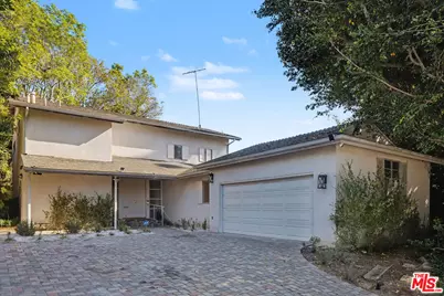 2612 S Beverly Dr, Los Angeles, CA 90034 - Photo 1