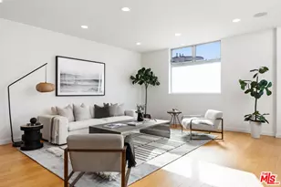 2307 Oakwood Ave, Venice, CA 90291 - Photo 1