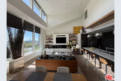 1250 N Harper Ave #423, Los Angeles, CA 90046 - Photo 1