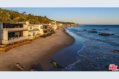 25002 Malibu Rd, Malibu, CA 90265 - Photo 1