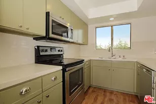 5000 S Centinela Ave, Los Angeles, CA 90066 - Photo 1