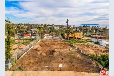 16784 Edgar St, Pacific Palisades, CA 90272 - Photo 1