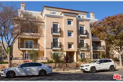 313 S Reeves Dr, Beverly Hills, CA 90212 - Photo 1