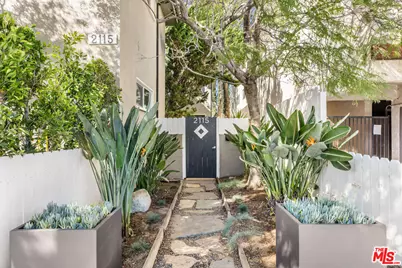 2115 Ocean Park Blvd, Santa Monica, CA 90405 - Photo 1