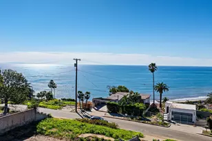 314 N Las Casas Ave, Pacific Palisades, CA 90272 - Photo 1