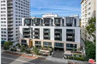 10777 Wilshire Blvd #401, Los Angeles, CA 90024 - Photo 1