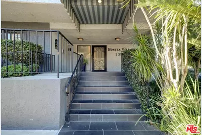 1355 N Sierra Bonita Ave #411, West Hollywood, CA 90046 - Photo 1