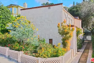 2634 N Beachwood Dr, Los Angeles, CA 90068 - Photo 1