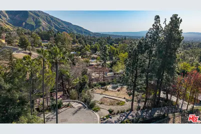 1414 E Palm St, Altadena, CA 91001 - Photo 1