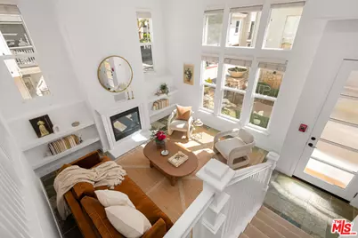 6011 Dawn Crk #1, Playa Vista, CA 90094 - Photo 1
