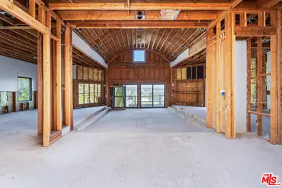 3622 Lowry Rd, Los Angeles, CA 90027 - Photo 1